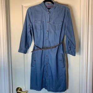 Tommy Hilfiger Light Wash Denim Shirt Dress Size 10 Belted Button Front Collared